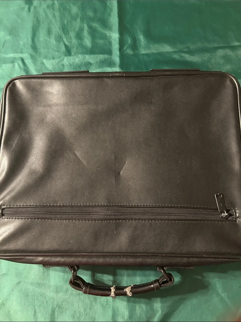 Black Leather Men's Briefcase - Classic Professional Carry